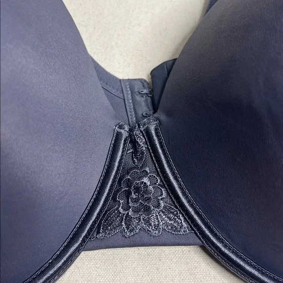 Vanity Fair Beautiful Benefits 40DD Gray Full Coverage Underwire Bra - Picture 2 of 5